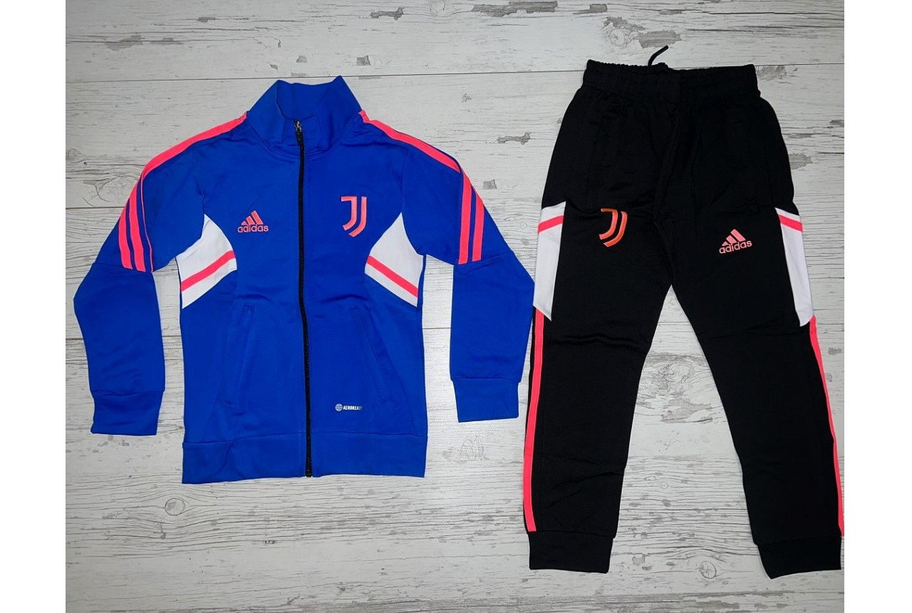 Детски футболен екип Juventus синьо розово 7760